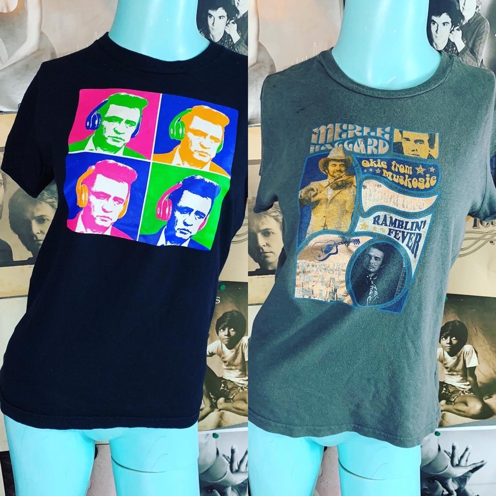 Lot of 2 Johnny Cash Merle Haggard Country T’s - Picture 1 of 7